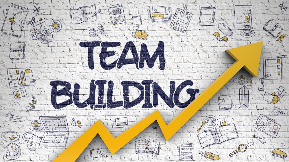 What To Consider Before Running A Virtual Team Building Activity